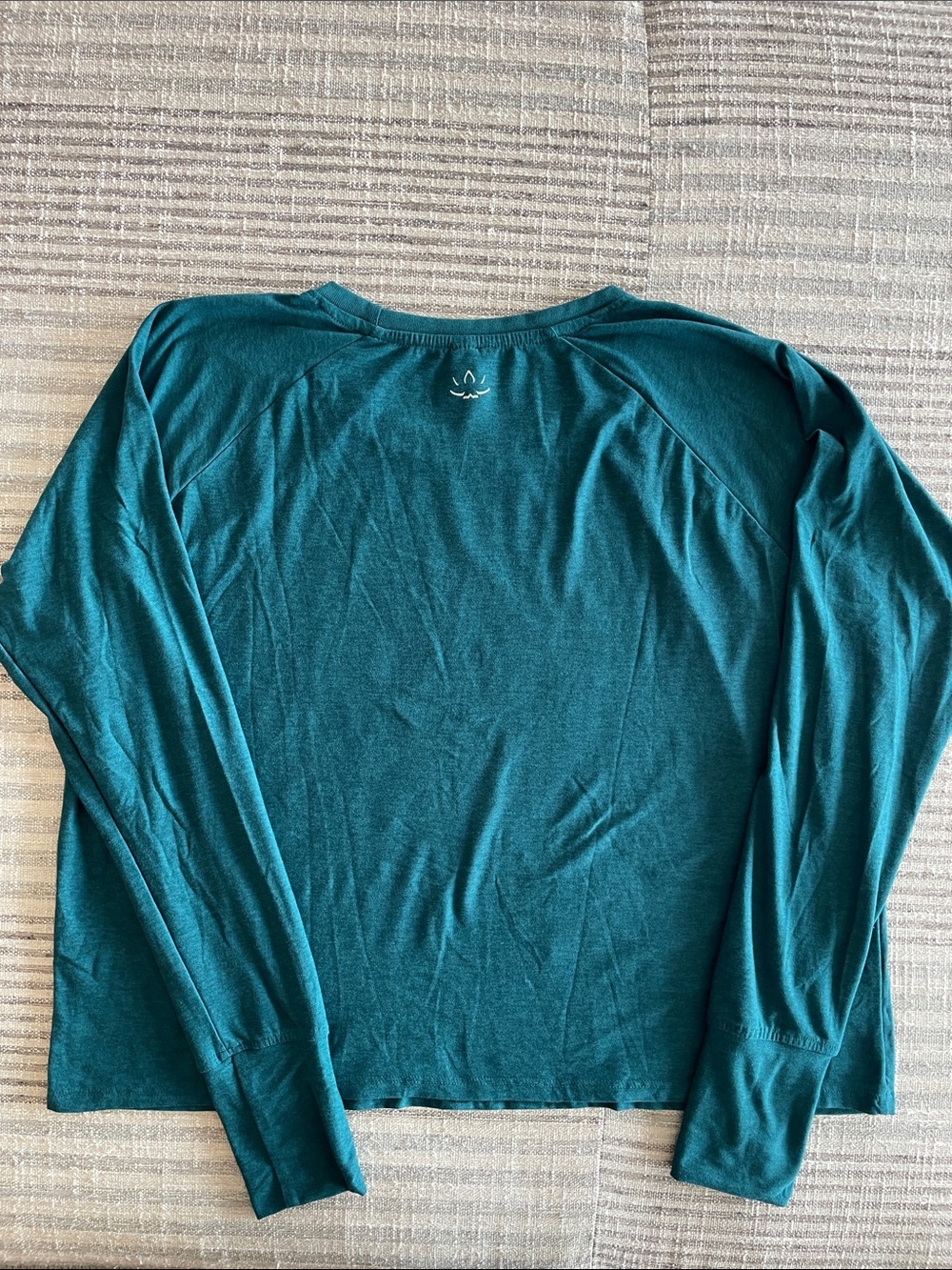 Beyond Yoga Long Sleeve Scoop Neck Top - Teal Green - Picture 2 of 3